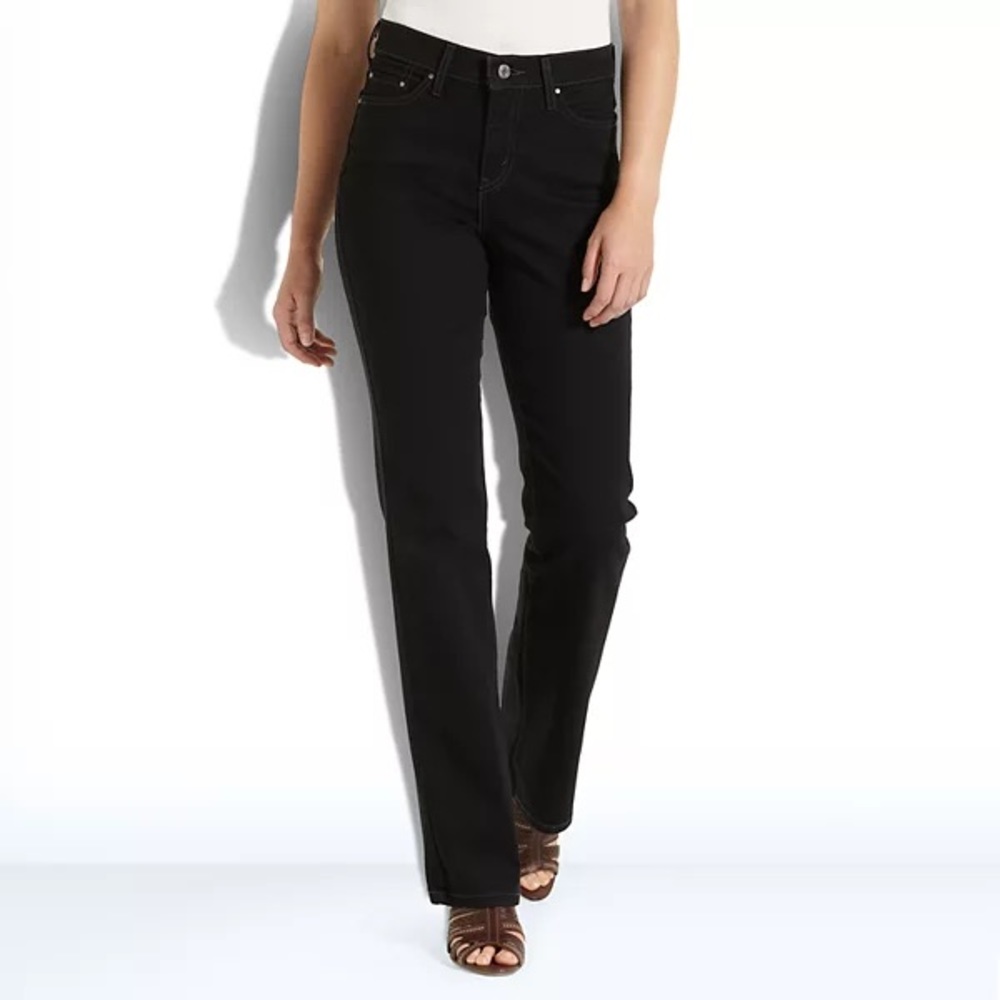 NWOT levi’s slimming bootcut black jeans